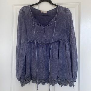 Altar’d State Acid Wash Babydoll Blouse (Gray)